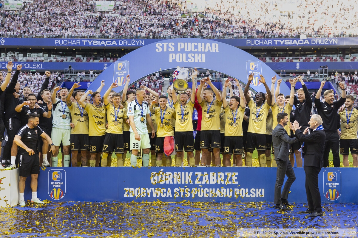 https://arka.gdynia.pl/images/galeria_zdjecie/big/GZ_PP_34b03245a74fd329b2eb6074486810c2.jpg