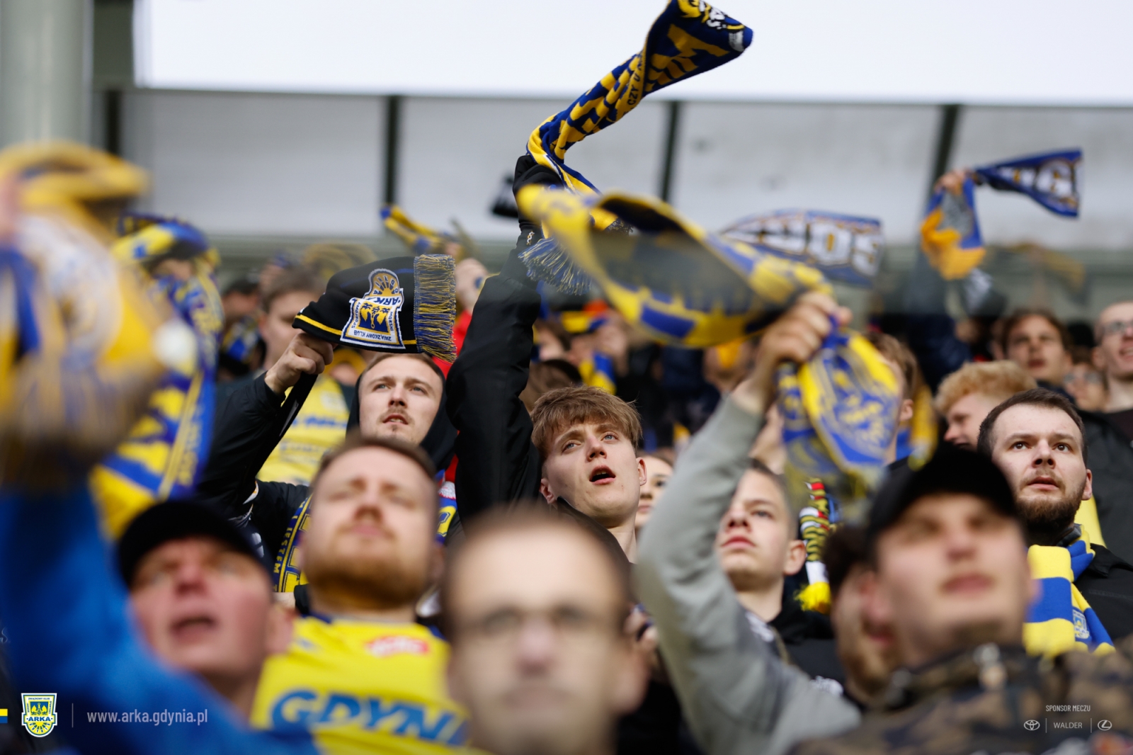 https://arka.gdynia.pl/images/galeria_zdjecie/big/arka-gornik_zabrze_19_88e9fc805213d5153449b9e556f0752d.jpg
