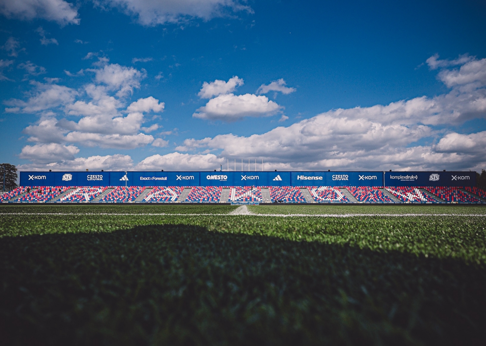 https://arka.gdynia.pl/images/galeria_zdjecie/big/stadion_2be0f9898053062f6bcf86b09c0d7d0e.jpg