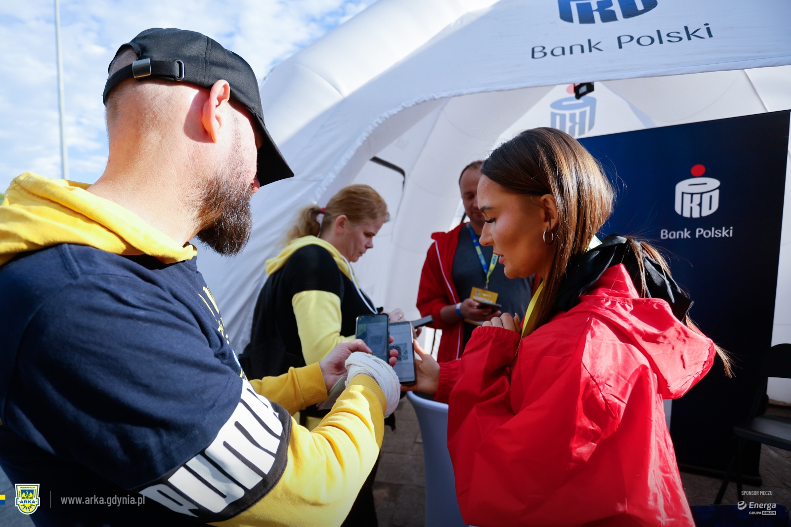 https://arka.gdynia.pl/images/galeria_zdjecie/big/termalica_02_4cba15887e494b2a8f5926f78dcdef4d.jpg