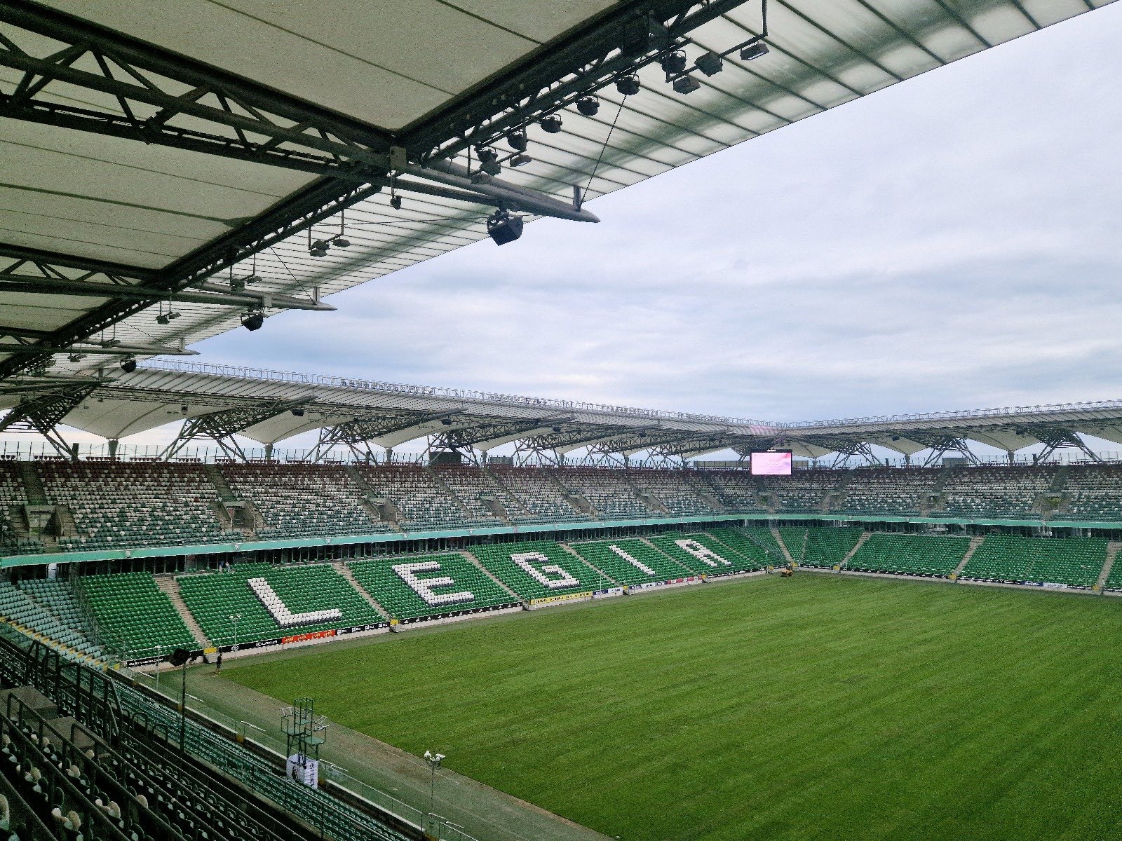 https://arka.gdynia.pl/images/galeria_zdjecie/big/stadion_adb28071244d8c4324754ccca47af606.jpg